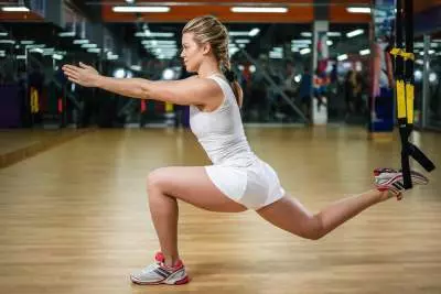 affondo in sospensione